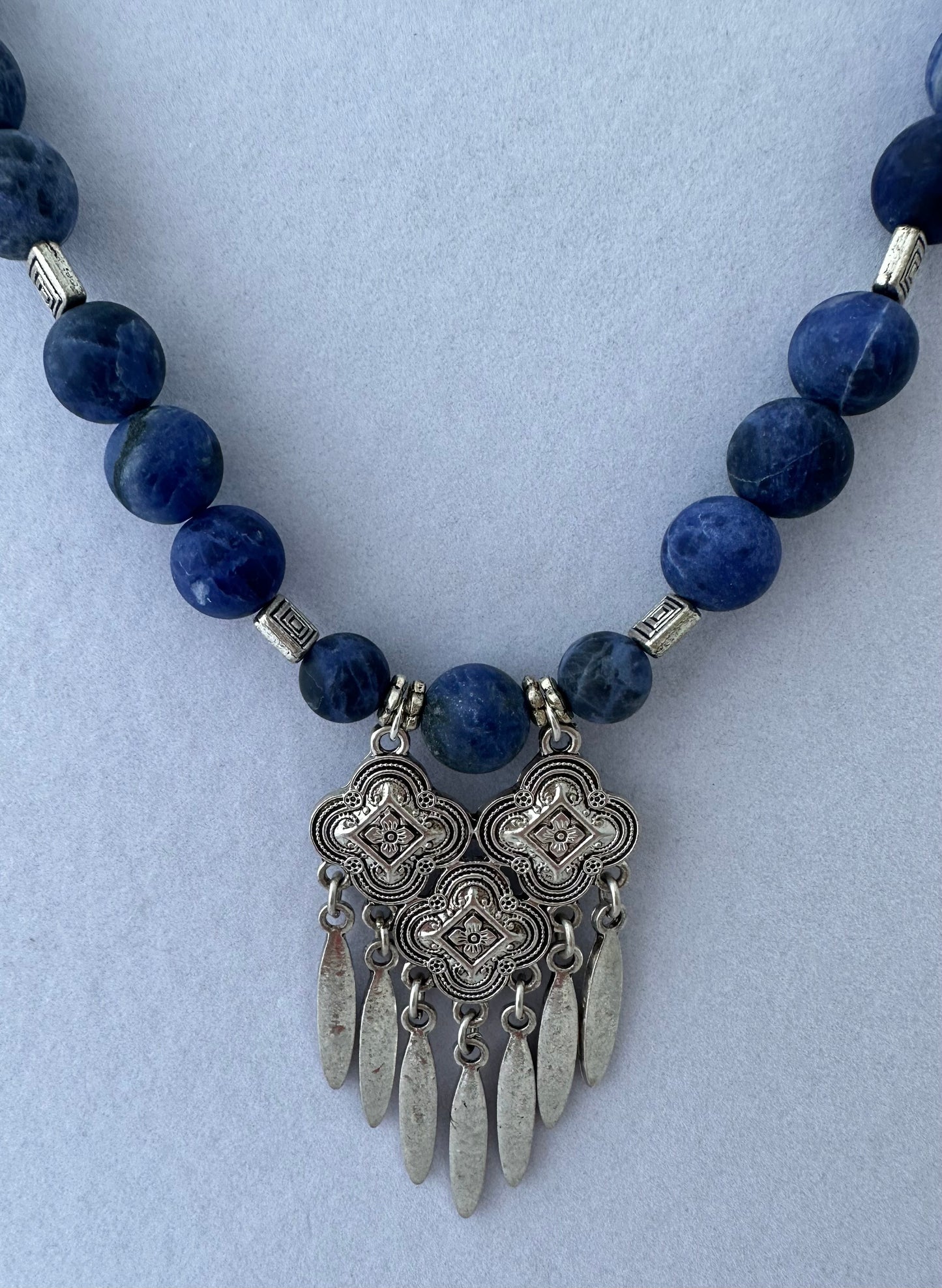 A DELICATE TAPESTRY OF BEAUTY