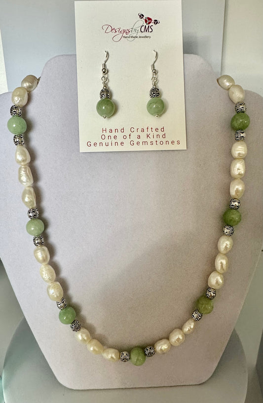 A HARMONY OF LUSTROUS BEAUTY