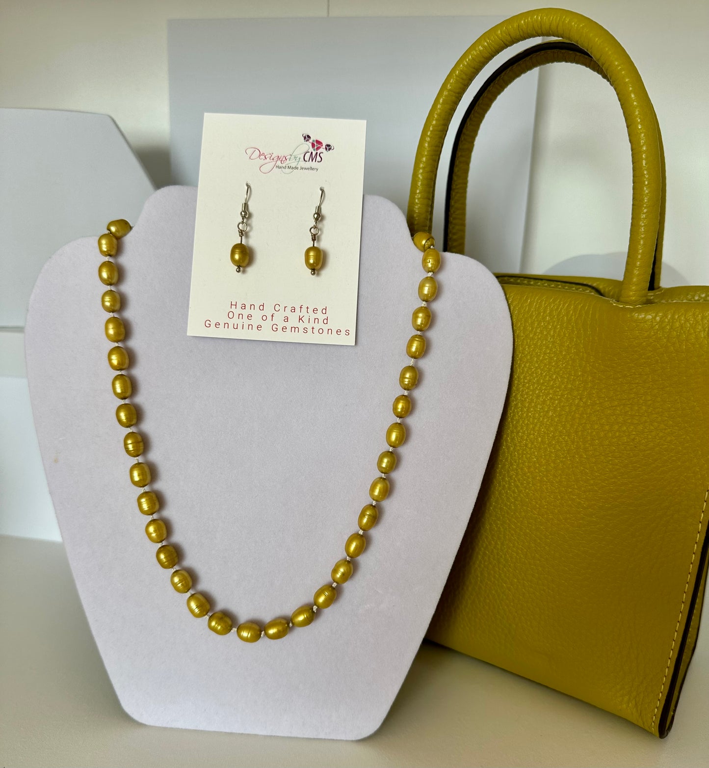 HAND KNOTTED MASTERPIECE